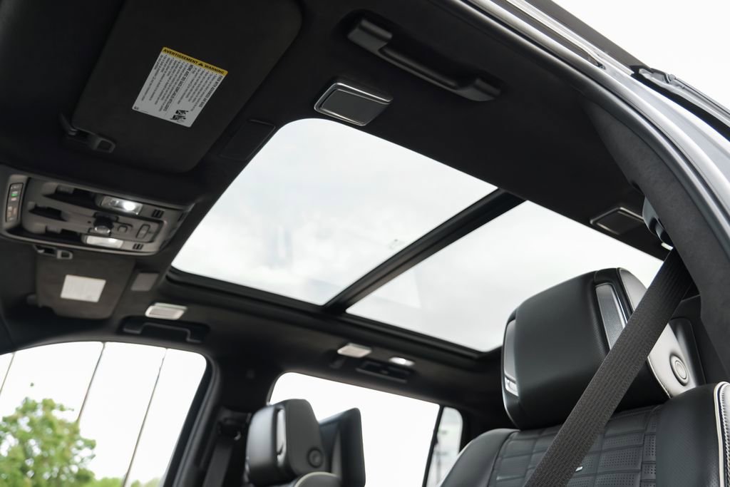 Used 2021 Cadillac Escalade ESV Sport Platinum image 24