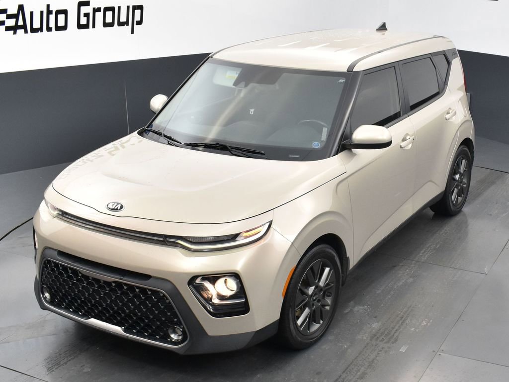 Used 2020 Kia Soul EX image 17
