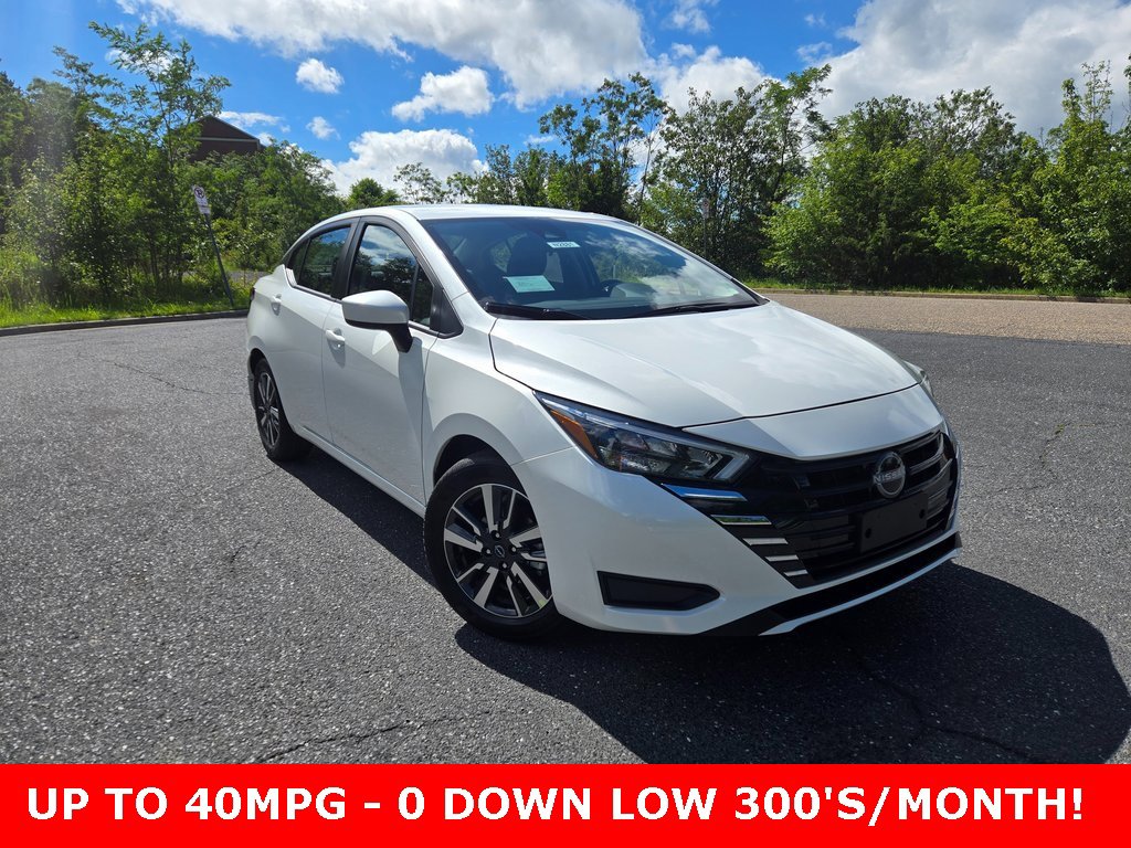 New 2025 Nissan Versa SV w/ Trunk Package