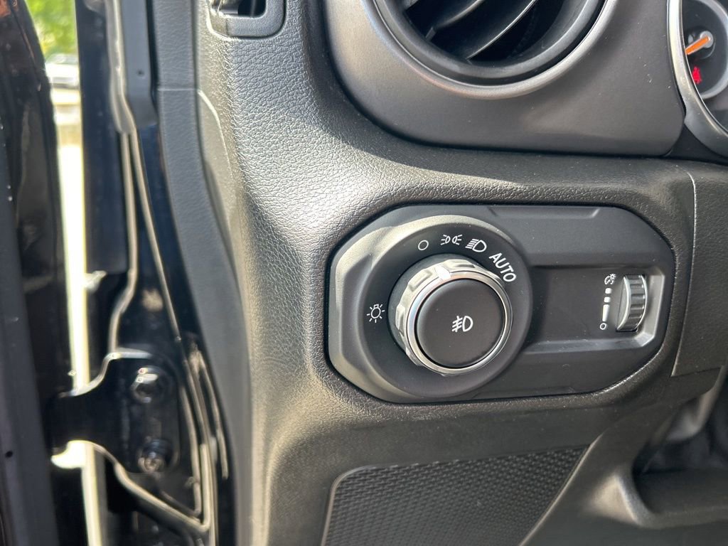Certified 2023 Jeep Wrangler Sport S image 38