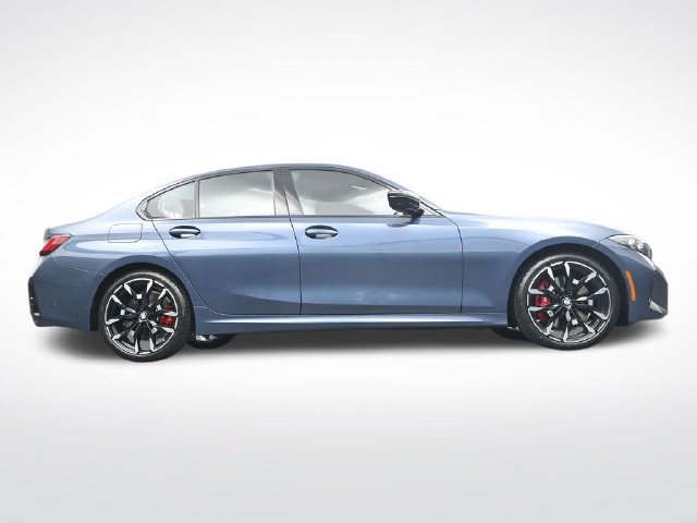New 2026 BMW 330i Sedan w/ M Sport Package RWD image 32