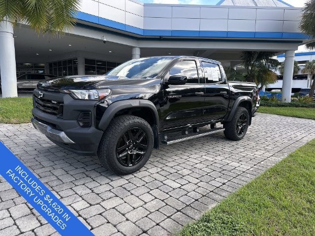 Used 2023 Chevrolet Colorado Trail Boss AWD/4WD image 20