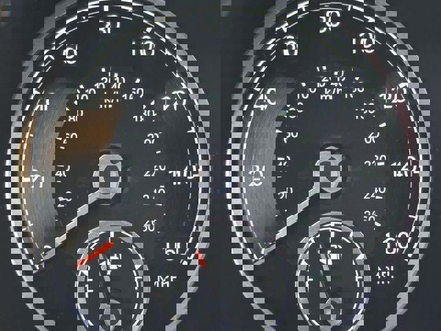 Used 2024 Genesis GV70 2.5T Select w/ Select Package image 38