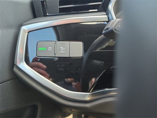 Certified 2024 Audi Q3 2.0T Premium Plus image 27
