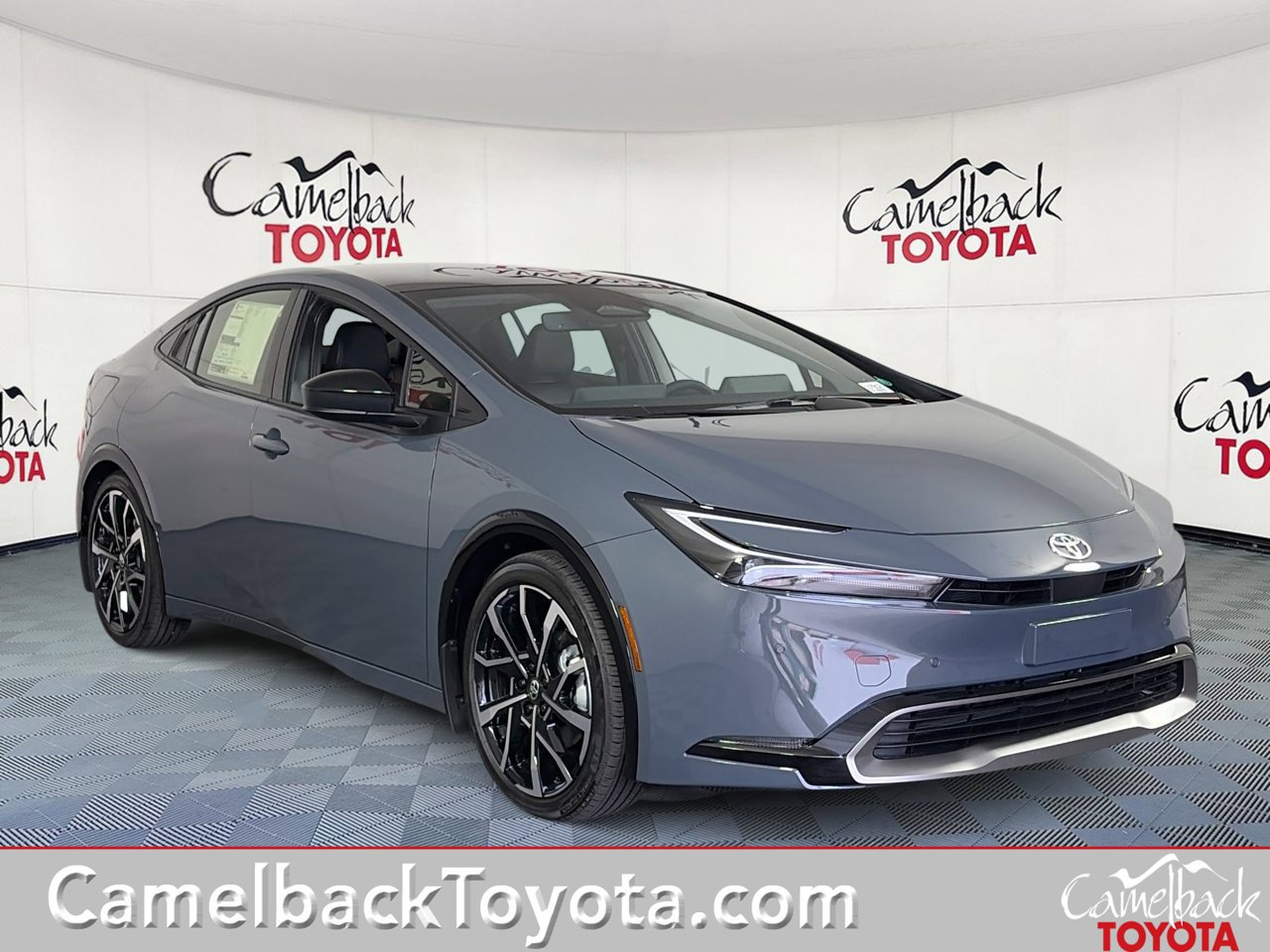 New 2027 Toyota Prius Plug-In Hybrid FWD image 1