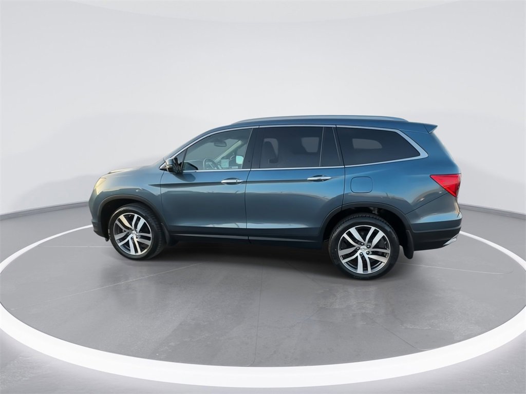 Used 2018 Honda Pilot Touring image 9