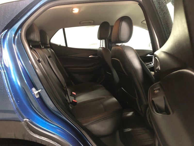 Used 2021 Buick Encore GX Select image 11