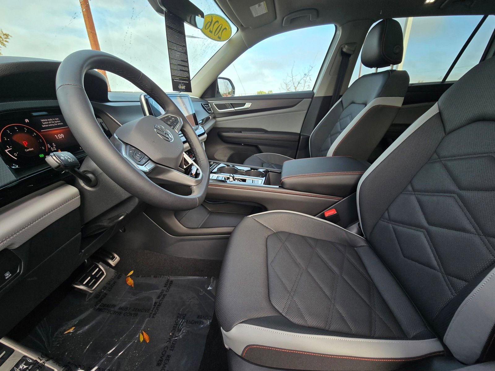 New 2026 Volkswagen Atlas Peak Edition image 11