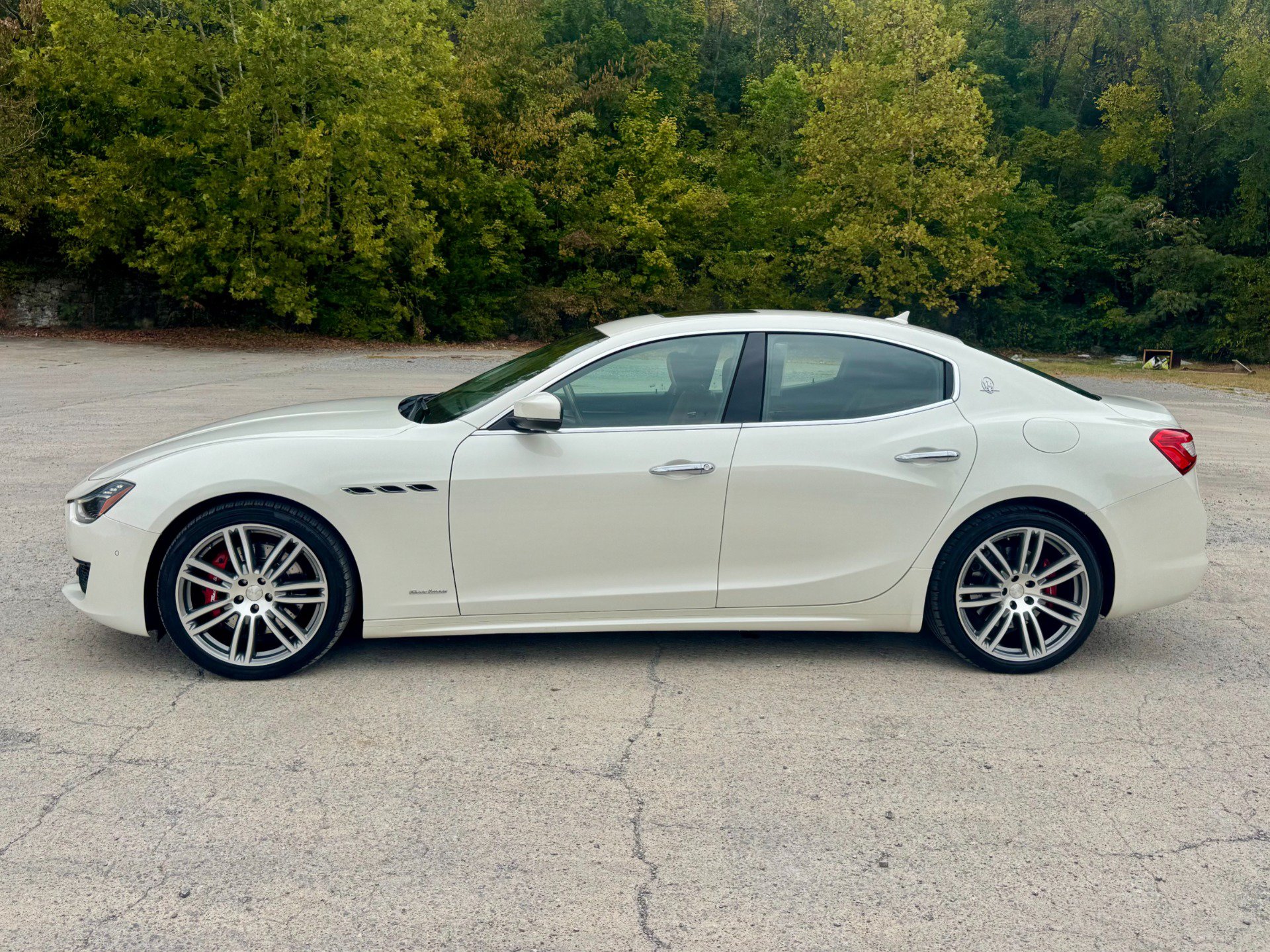 Used 2018 Maserati Ghibli S GranLusso AWD/4WD image 8