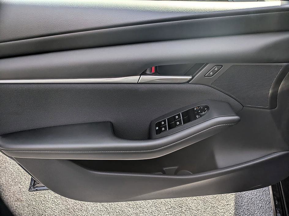 New 2026 MAZDA MAZDA3 s image 12