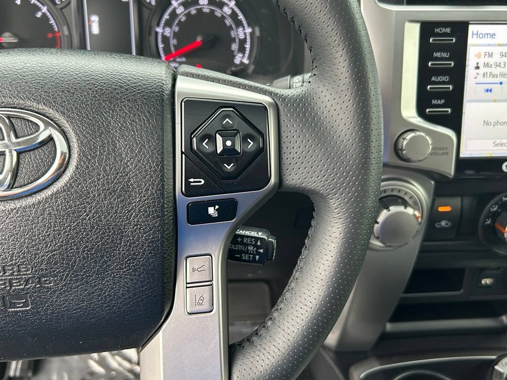 Used 2021 Toyota 4Runner SR5 Premium w/ Moonroof Package AWD/4WD image 38