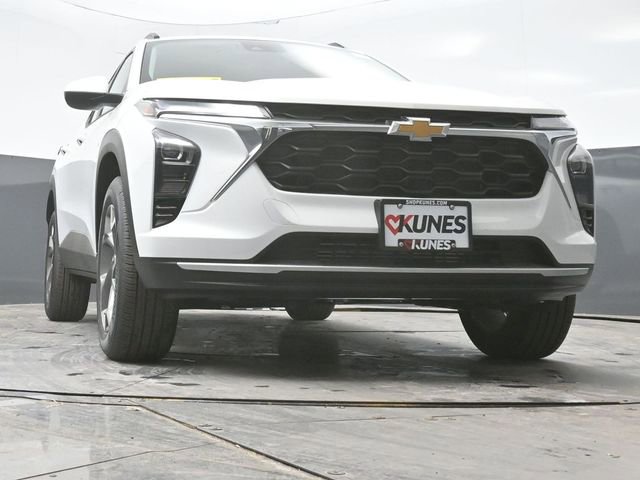 New 2026 Chevrolet Trax LT w/ Driver Confidence Package image 42