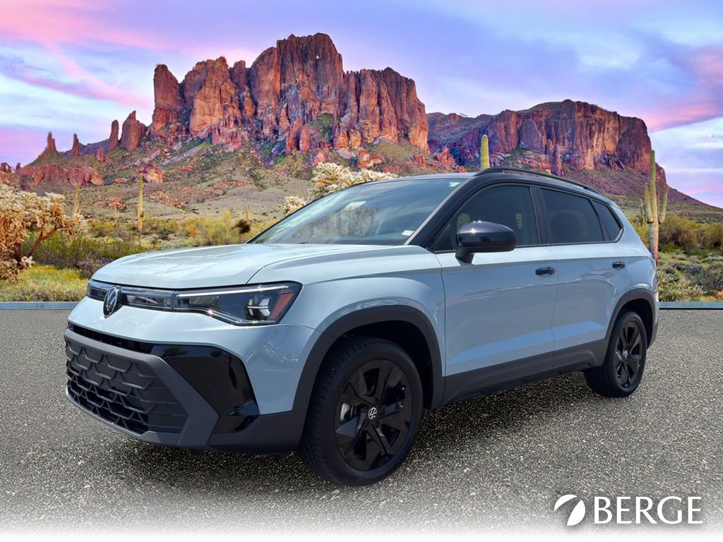 New 2026 Volkswagen Taos SE FWD image 2