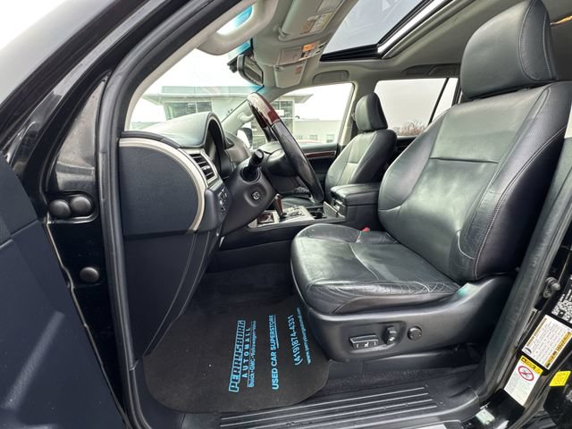 Used 2017 Lexus GX 460 Premium w/ Premium Package AWD/4WD image 20