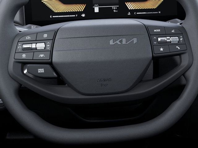 New 2026 Kia K4 FWD image 22