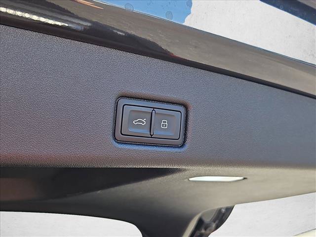 Certified 2025 Audi Q5 Premium w/ Premium Plus AWD/4WD image 7