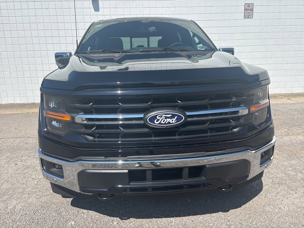 New 2025 Ford F150 XLT w/ Equipment Group 302A MID image 2