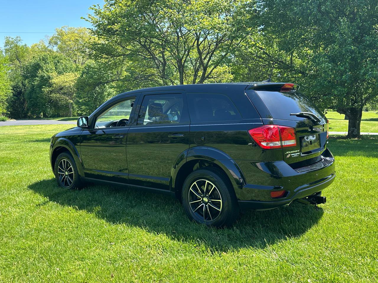 Used 2019 Dodge Journey GT w/ Nav & Sun Group AWD/4WD image 5