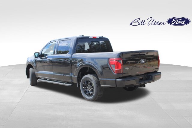 New 2026 Ford F150 XLT w/ Equipment Group 302A MID RWD image 4