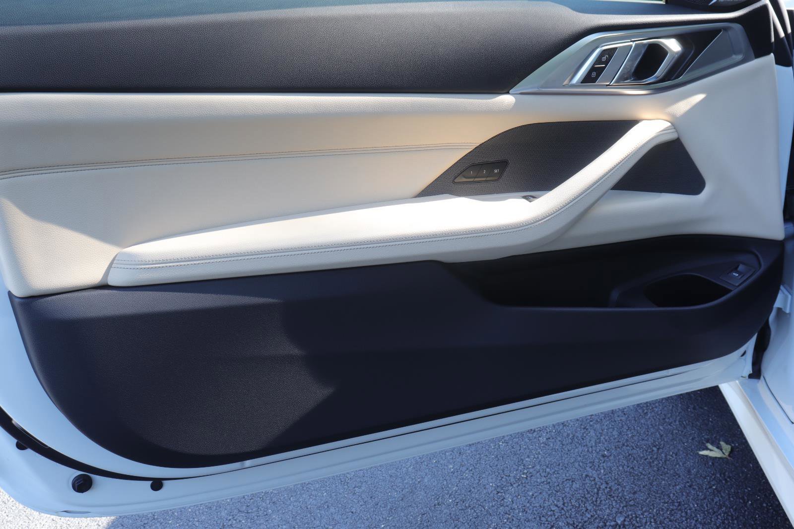 New 2026 BMW 430i Coupe w/ M Sport Package image 11