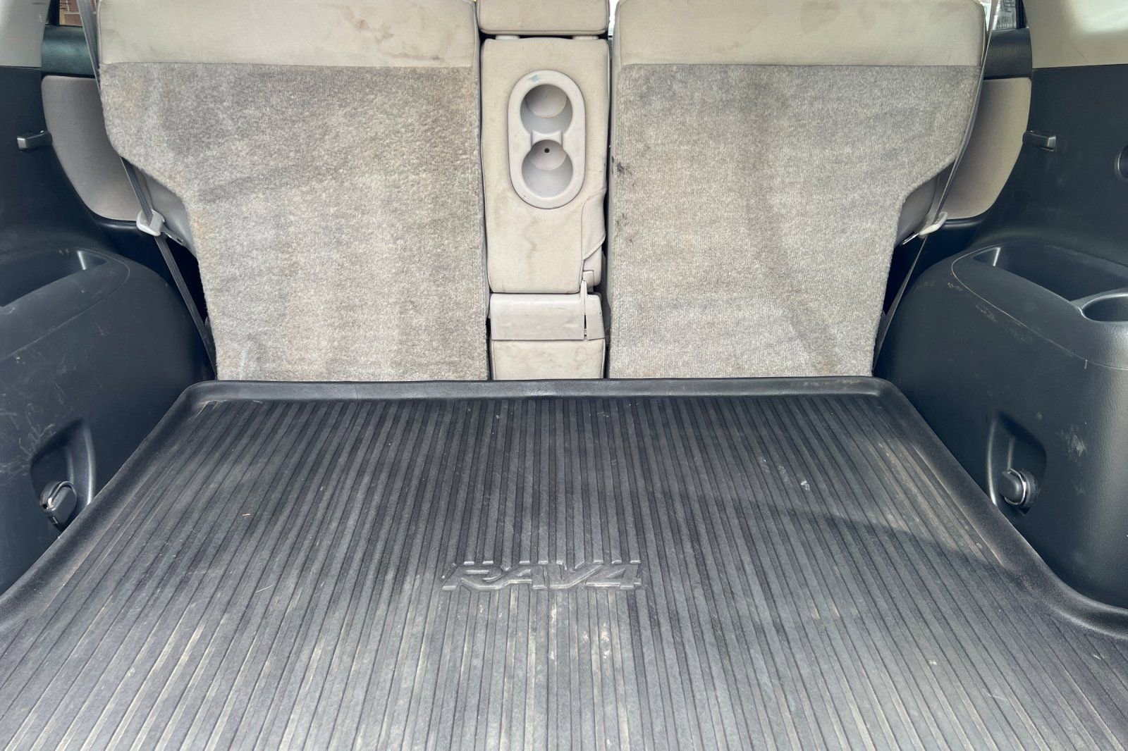 Used 2011 Toyota RAV4 4WD w/ Base L4 Extra Value Pkg image 20