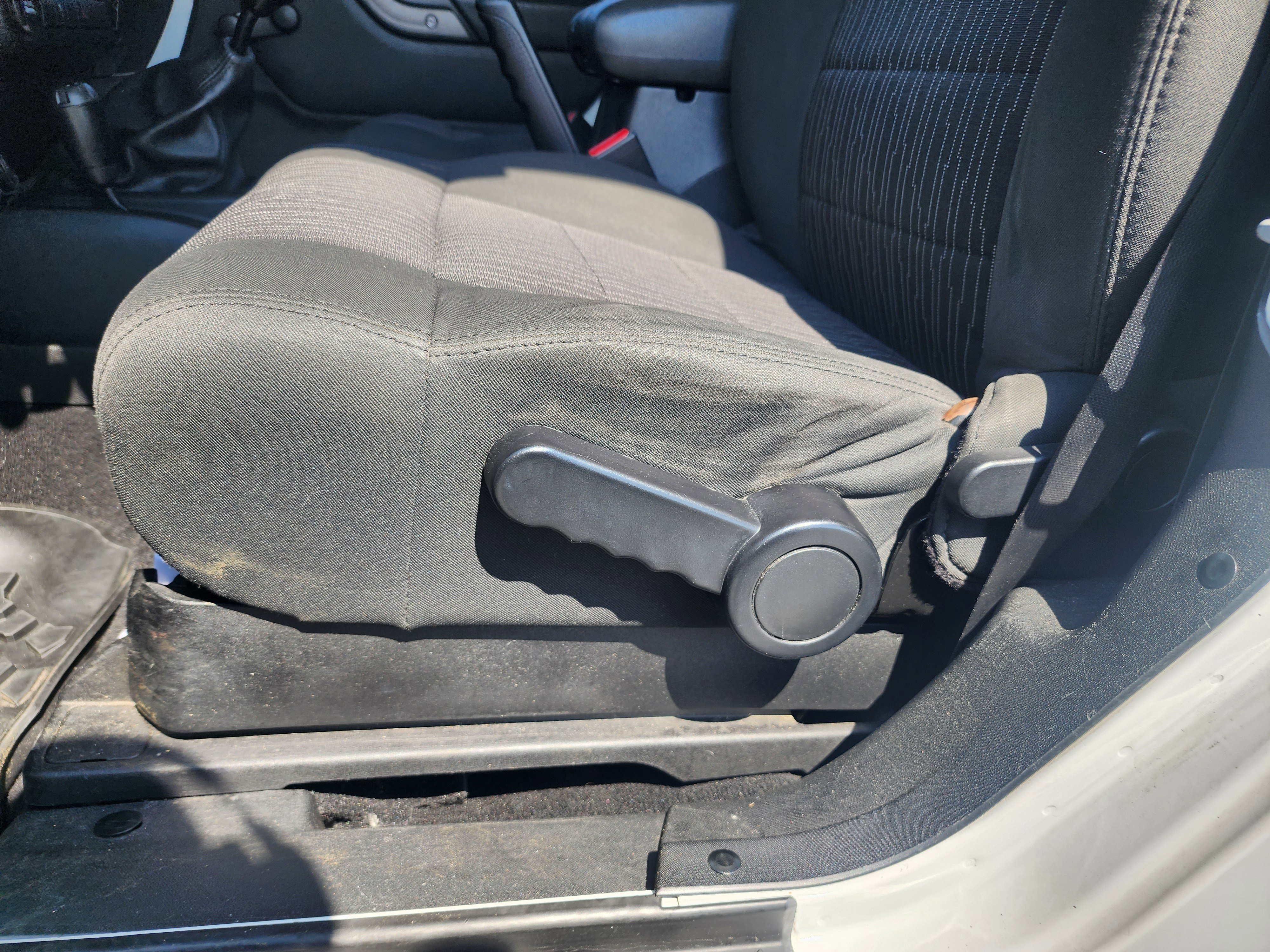 Used 2012 Jeep Wrangler Sport image 21