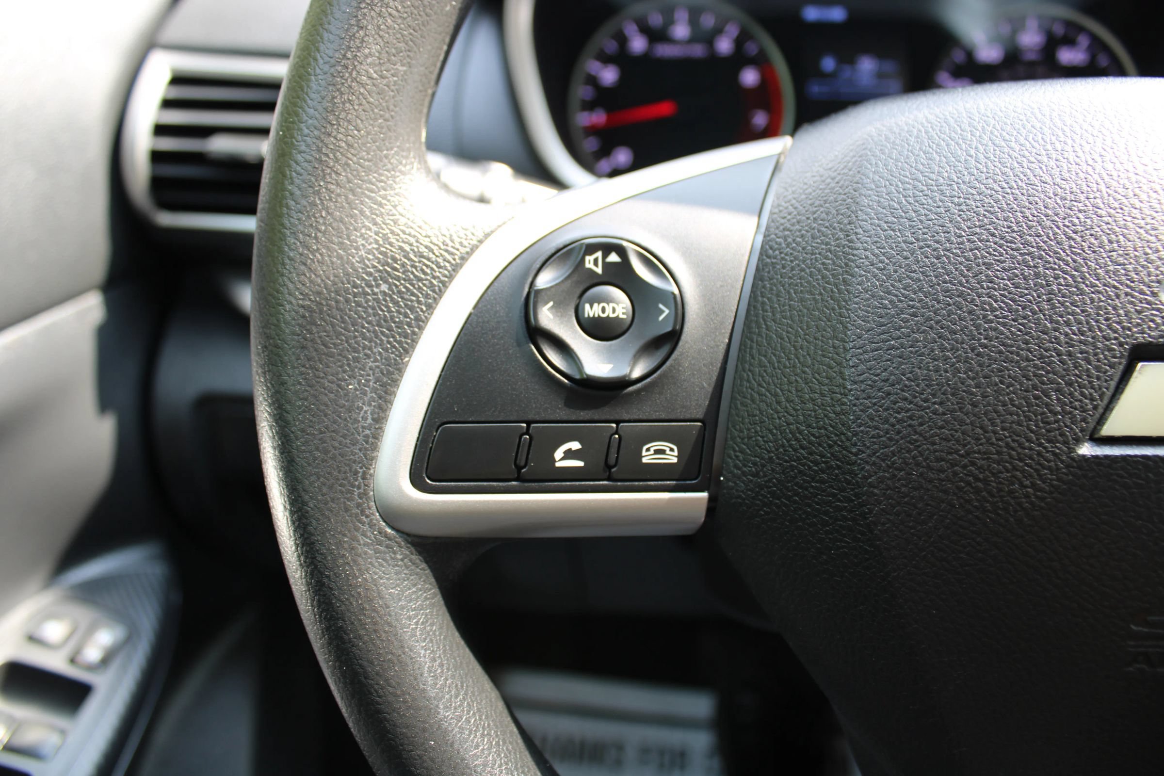 Used 2019 Mitsubishi Eclipse Cross ES AWD/4WD image 11