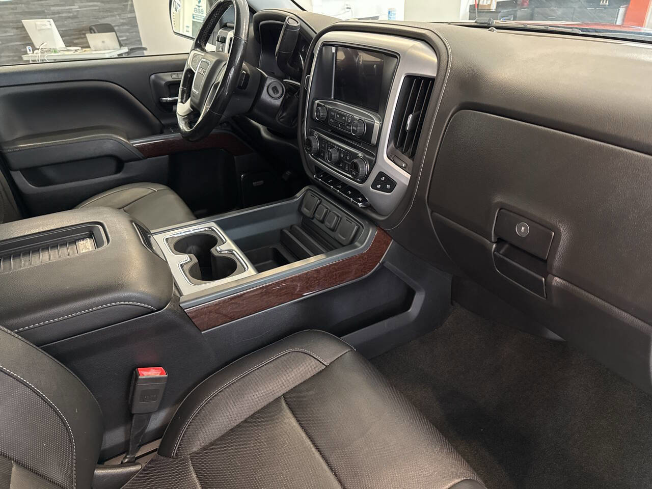 Used 2018 GMC Sierra 1500 SLT image 37
