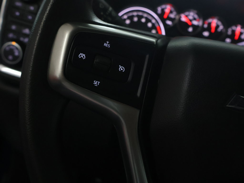 Used 2020 Chevrolet Silverado 1500 RST w/ Z71 Off-Road Package AWD/4WD image 19