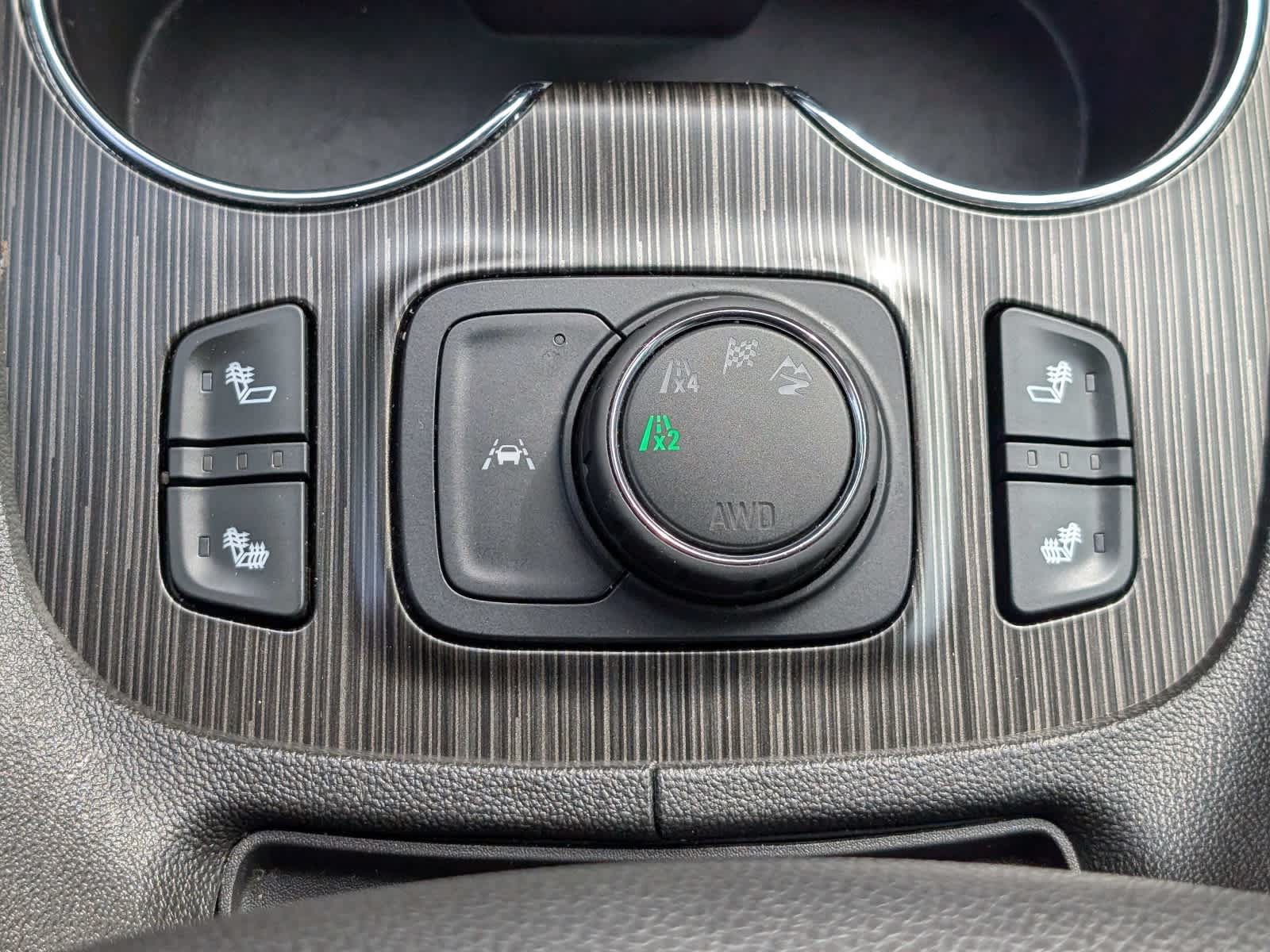 Certified 2023 GMC Acadia SLT AWD/4WD image 27