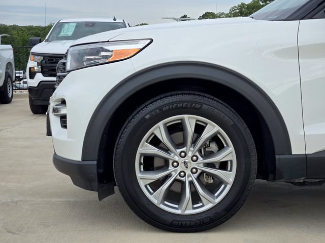 Used 2024 Ford Explorer XLT w/ Equipment Group 202A RWD image 10