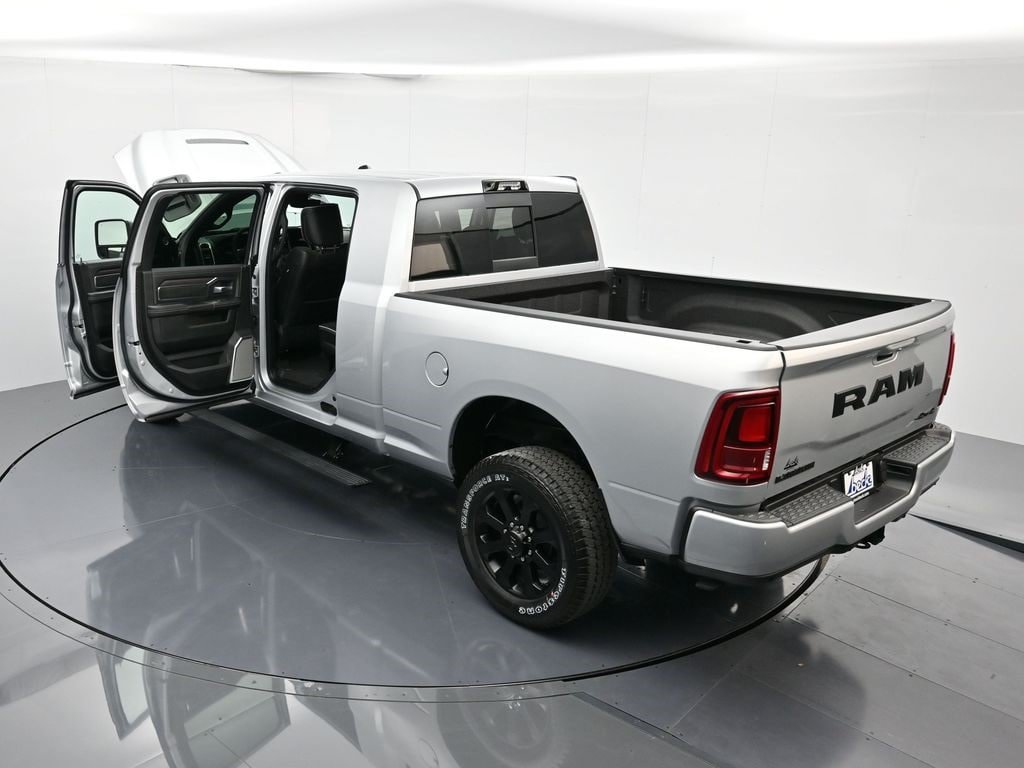 New 2026 RAM 2500 Laramie AWD/4WD image 49