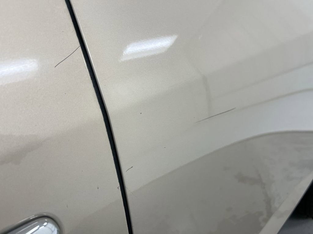 Used 2008 Buick Enclave CXL w/ Entertainment Package #1 AWD/4WD image 30