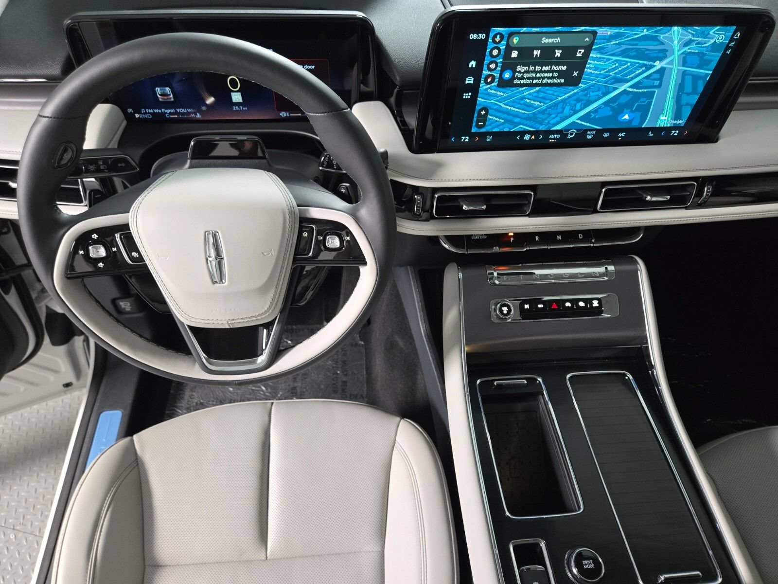 New 2026 Lincoln Aviator AWD image 17
