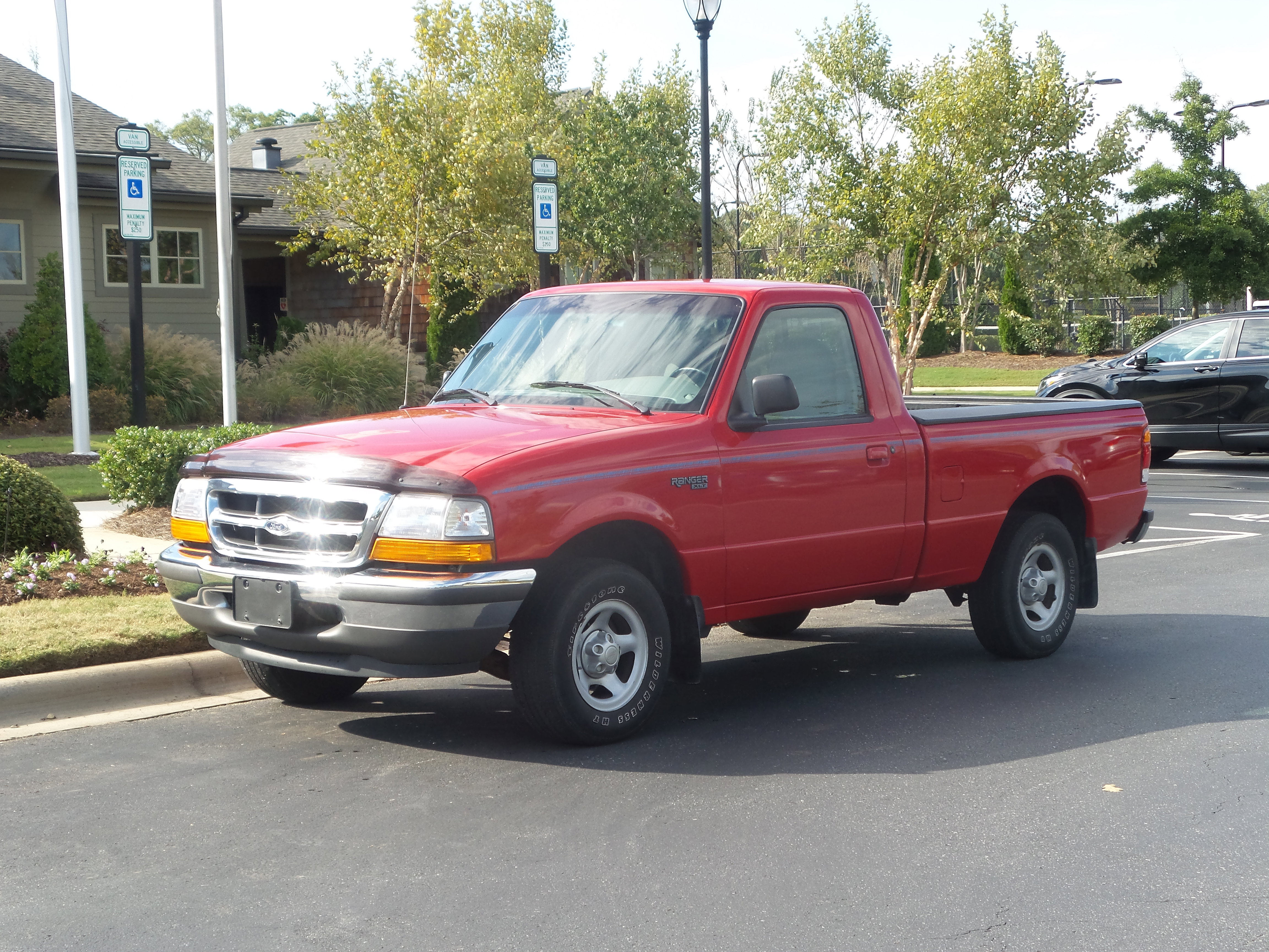 Used 1998 Ford Ranger XLT RWD image 1