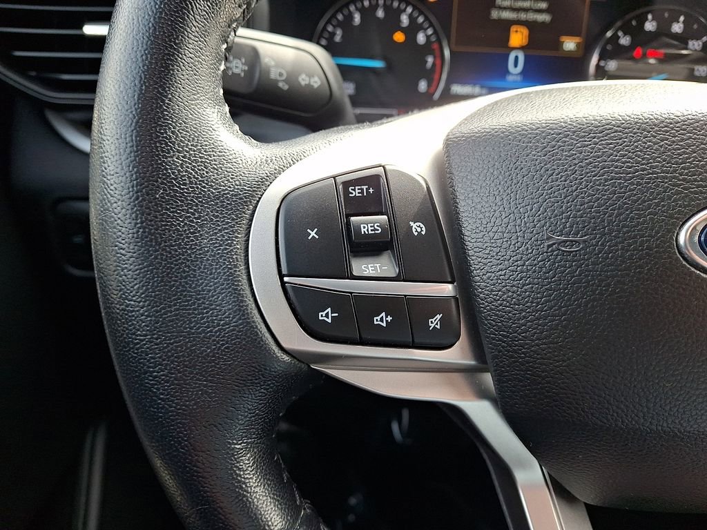Certified 2022 Ford Explorer XLT image 22