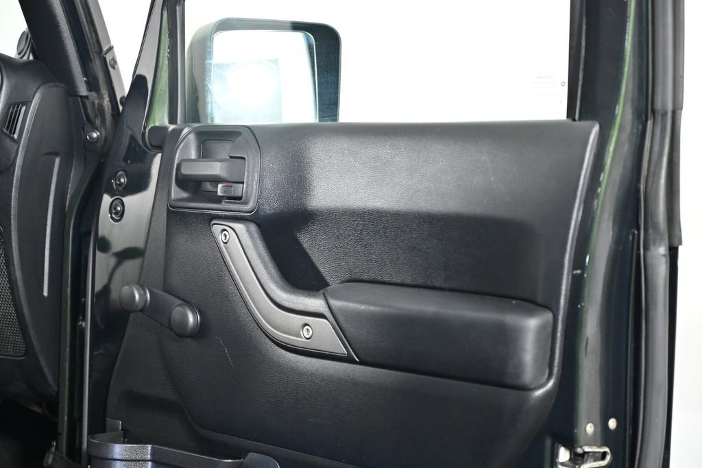 Used 2011 Jeep Wrangler Sport AWD/4WD image 26