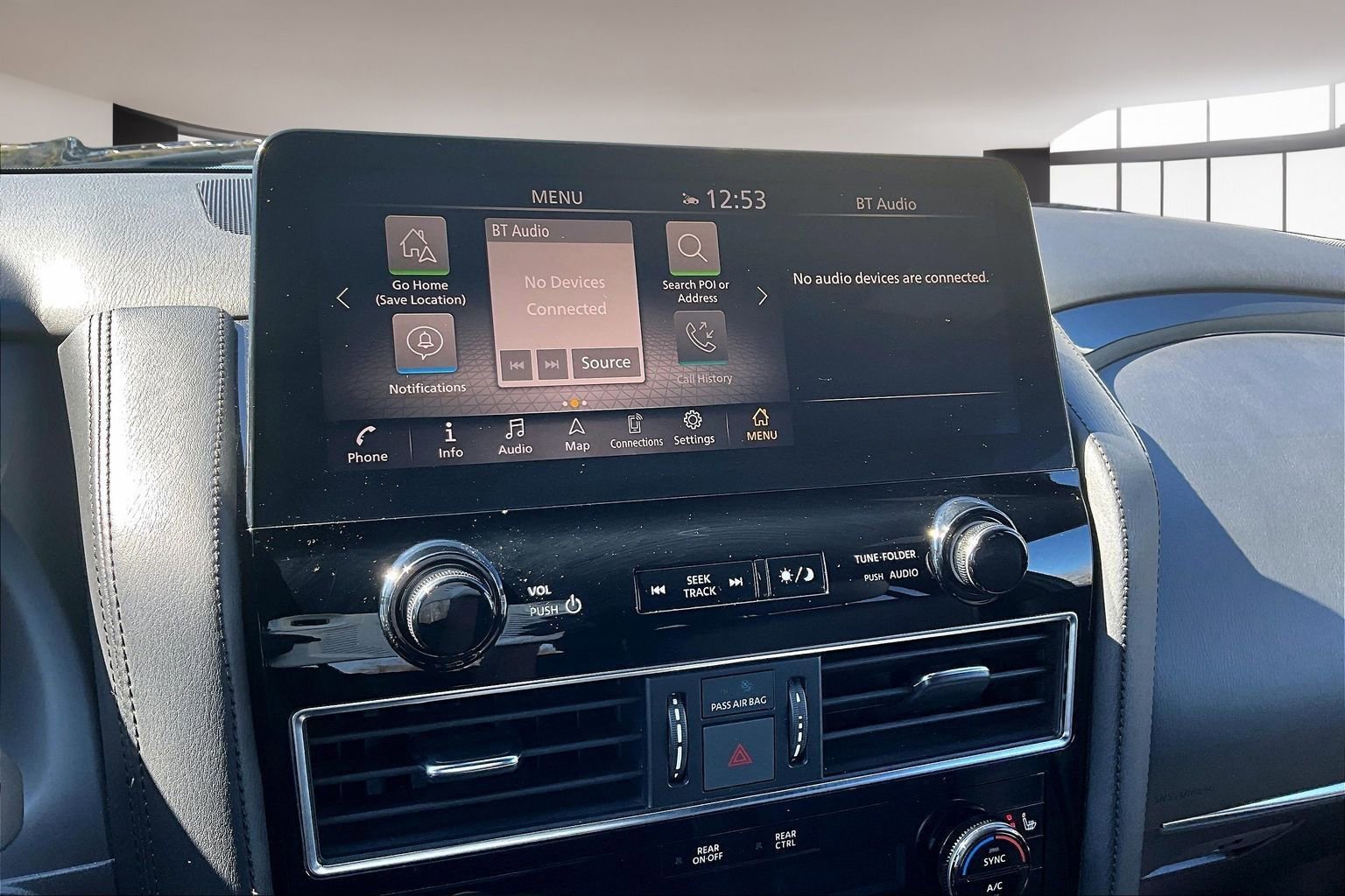 Used 2023 Nissan Armada SL w/ Midnight Edition Package image 9