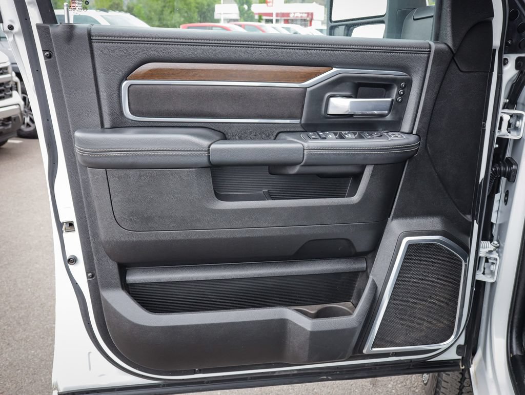 Used 2024 RAM 2500 Laramie w/ Safety Group AWD/4WD image 15