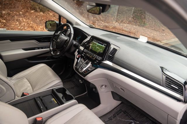 Used 2023 Honda Odyssey Elite image 32