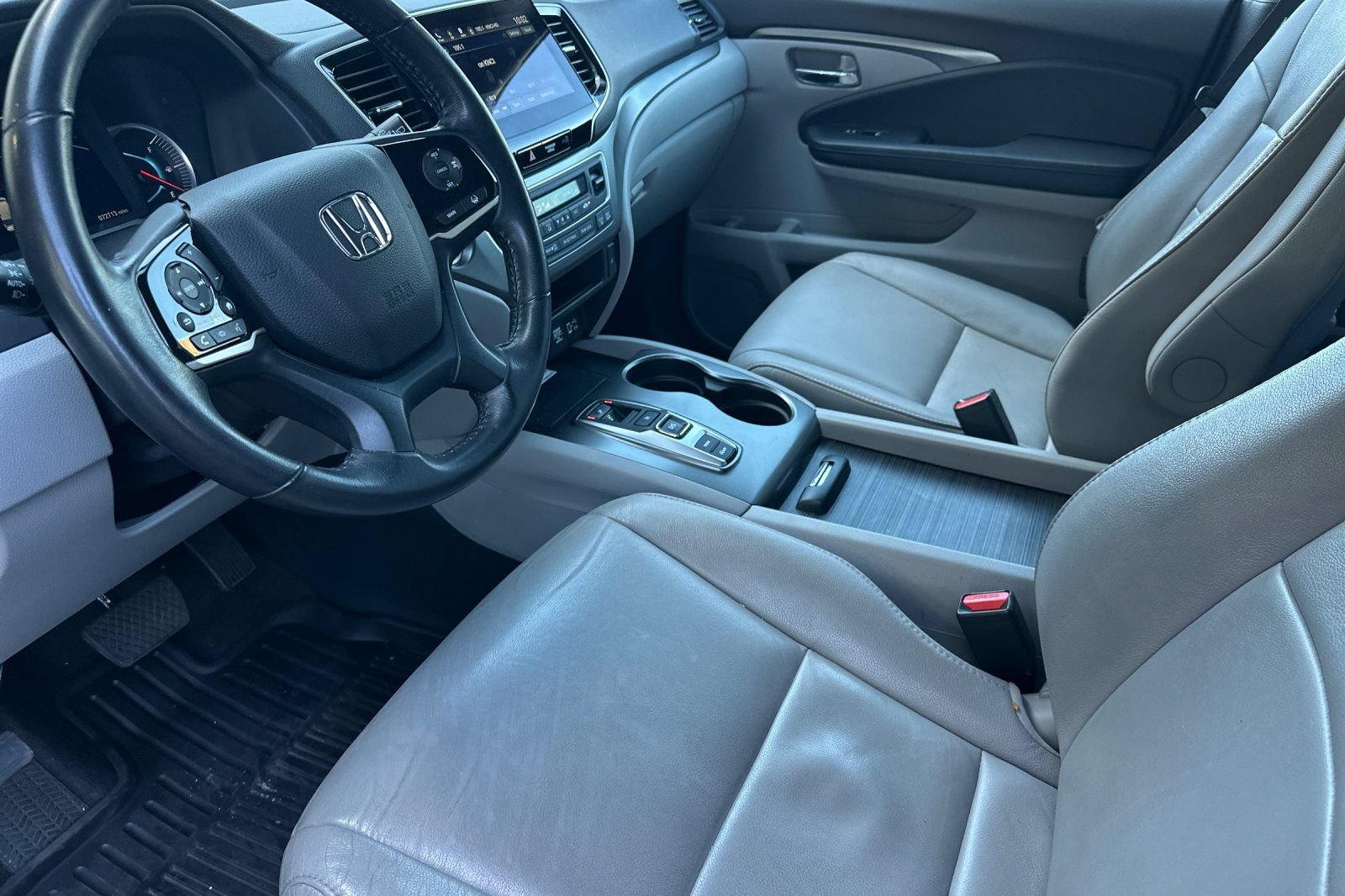 Used 2022 Honda Pilot Special Edition image 9