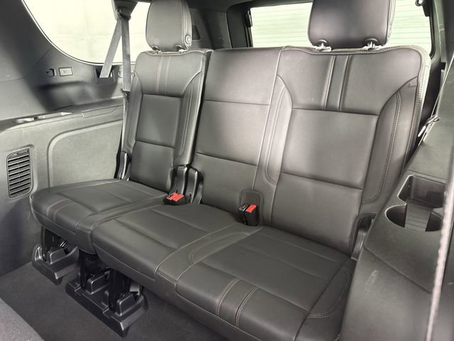 Used 2021 Chevrolet Suburban RST image 23