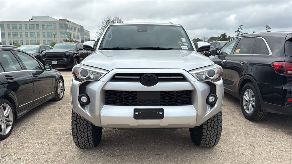 Used 2022 Toyota 4Runner SR5 image 2