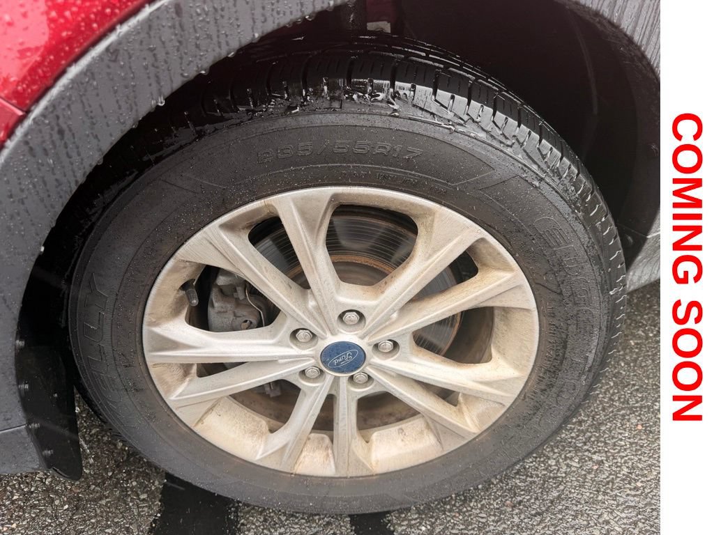 Used 2019 Ford Escape SEL AWD/4WD image 4