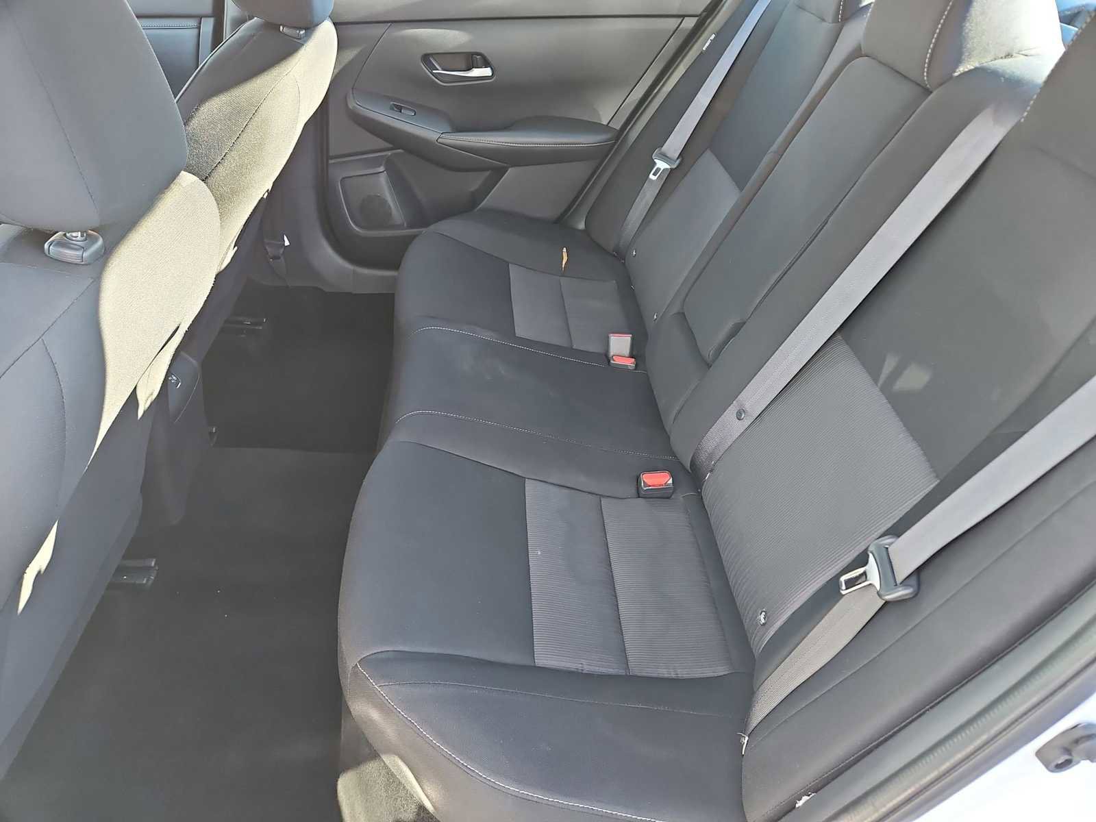 Used 2022 Nissan Sentra SV image 18