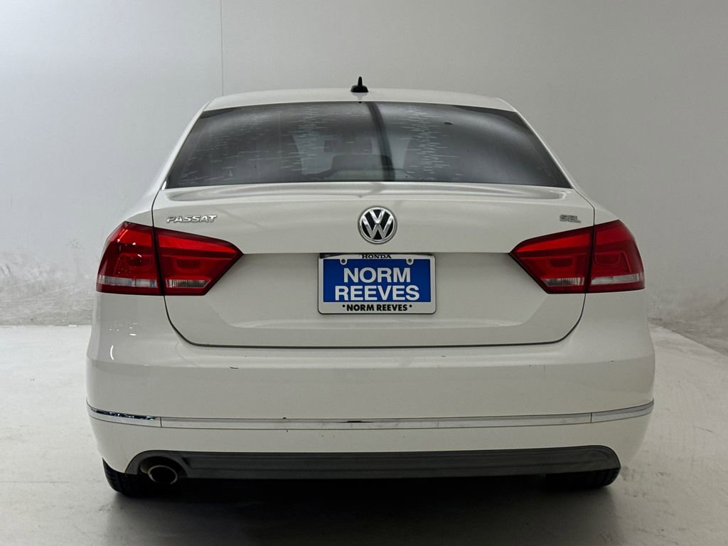 Used 2012 Volkswagen Passat 2.5 SEL image 8