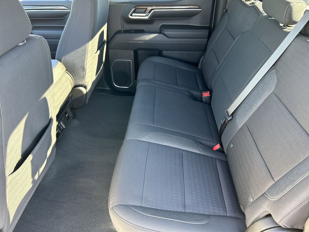 Used 2023 GMC Sierra 1500 SLE image 25