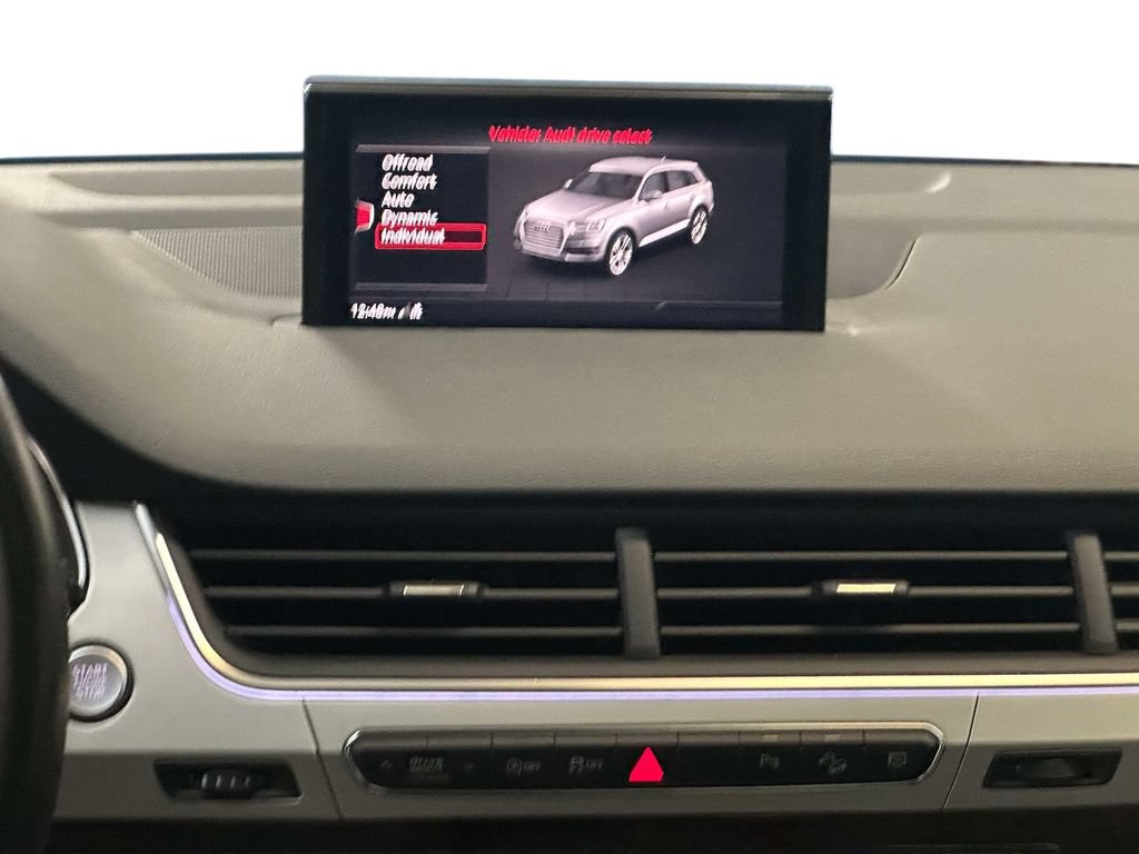 Used 2019 Audi Q7 2.0T Premium Plus w/ Premium Plus Package AWD/4WD image 19