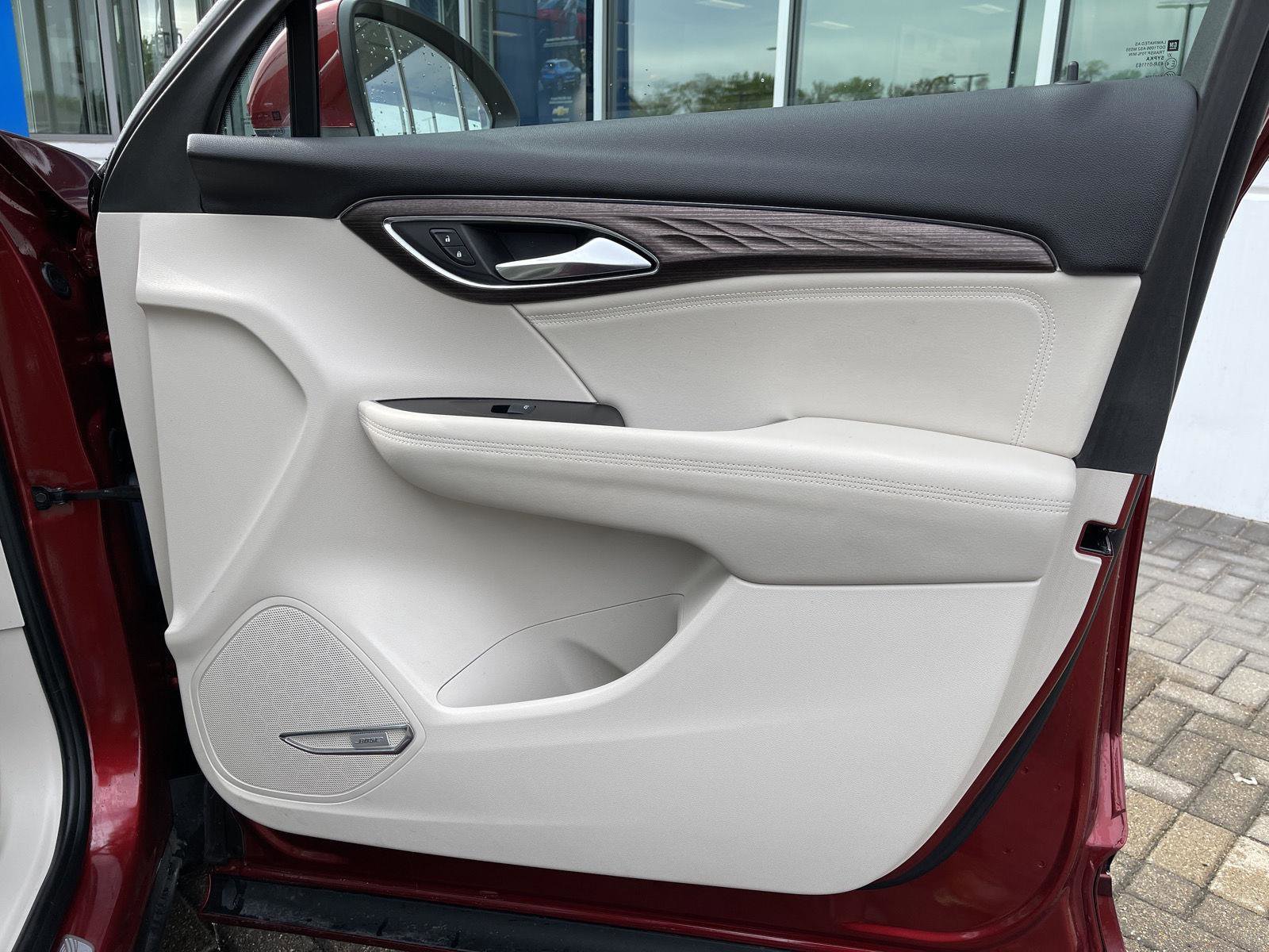 Used 2023 Buick Envision Avenir AWD/4WD image 37