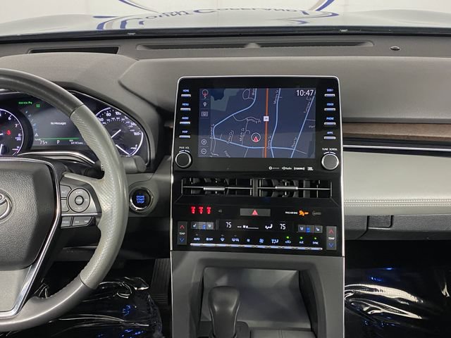 Certified 2019 Toyota Avalon Limited w/ Advanced Safety Package FWD image 13